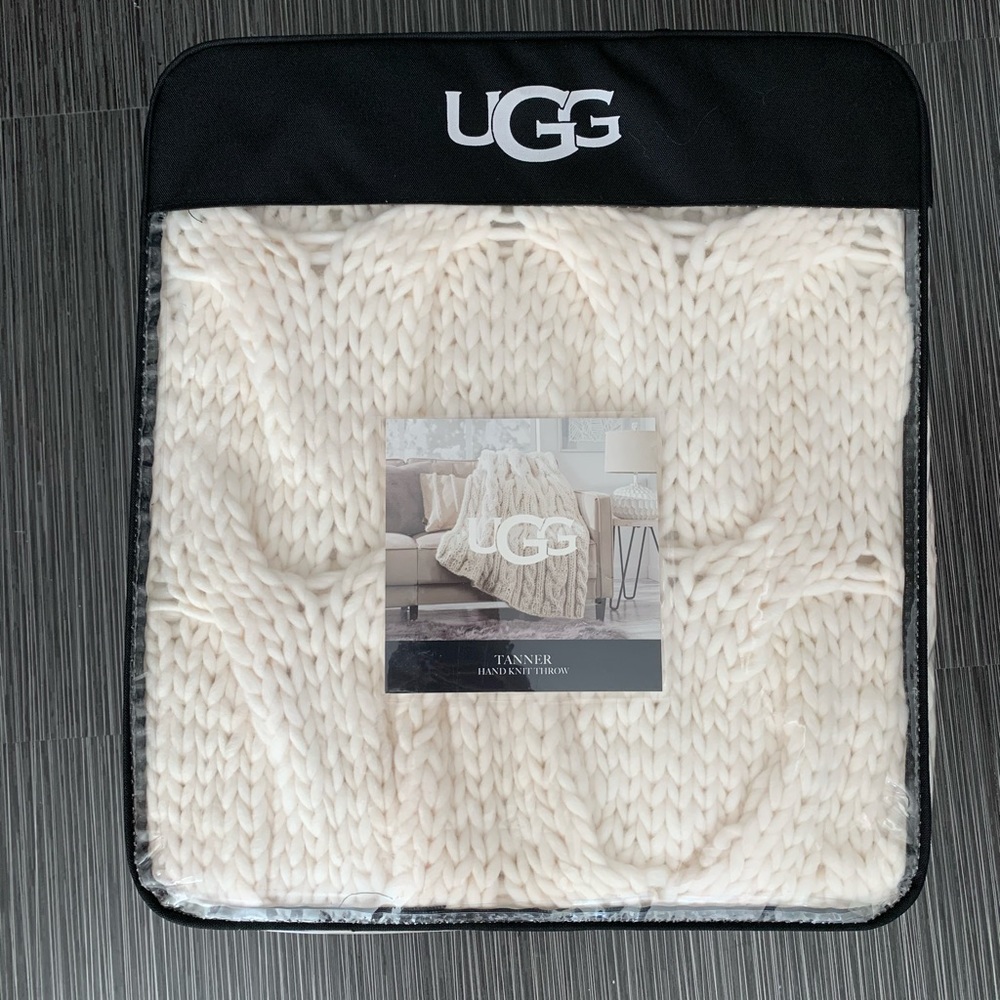Cream Ugg Knitted Throw